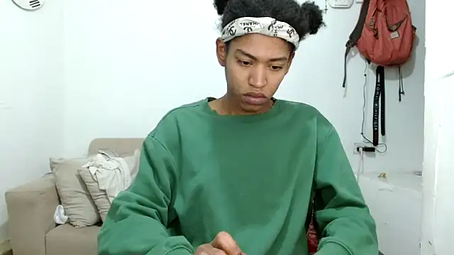 angelamarie1 online show from 11.28.25