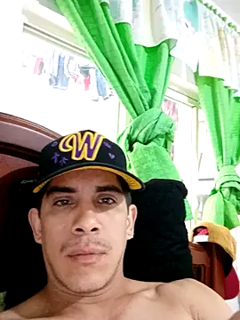 LarryCapija online show from 10.17.25