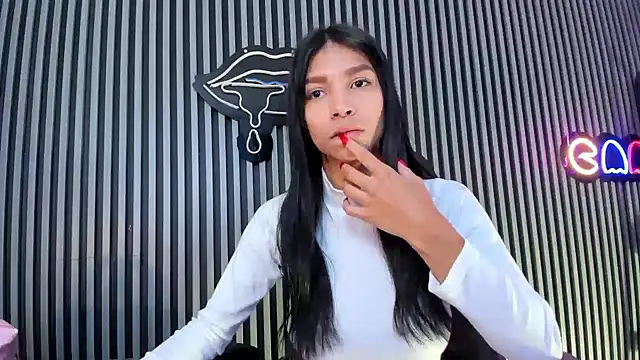 LauraAristizabal online show from 02.07.25