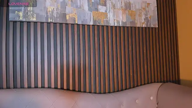 LauraAristizabal online show from 09.18.25