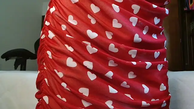 Snapshot of MINI_Petite chatting on 04.02.26 MINI Petite online show from 04.02.26