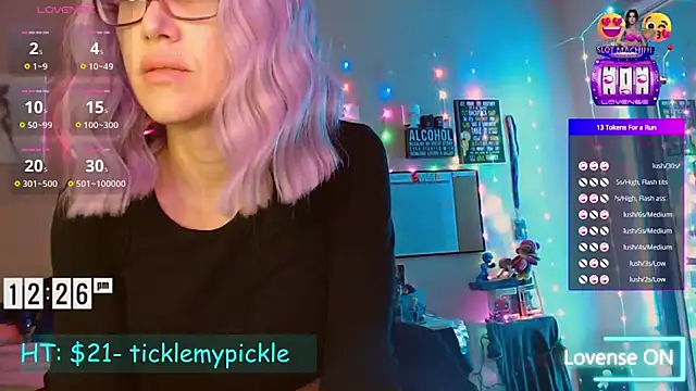 EmmaIsHere online show from 01.25.25