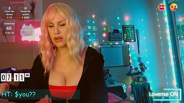 EmmaIsHere online show from 02.11.25