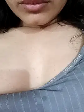 CuteSarikaLIVE online show from 03.07.25