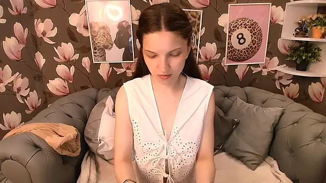 Snapshot of MelaniGrand chatting on 07.03.26 MelaniGrand online show from 07.03.26