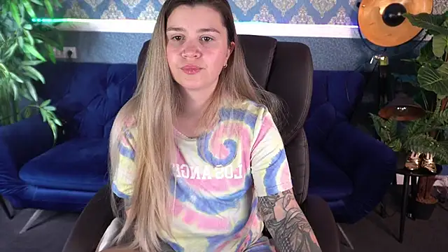 AmellyMilly online show from 11.16.25