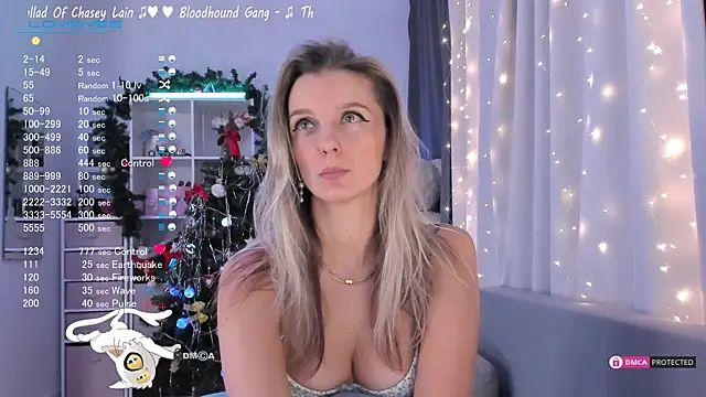 Snapshot of Karamelsw_ chatting on 01.11.25 Karamelsw online show from 01.11.25