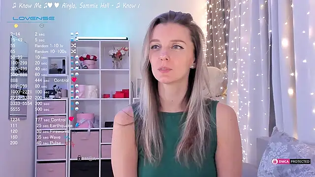 Snapshot of Karamelsw_ chatting on 02.03.25 Karamelsw online show from 02.03.25