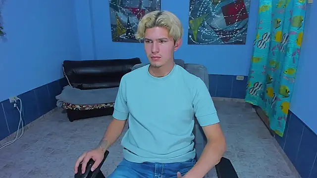 patrik 027 online show from 11.04.25