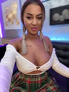 KirstieVegas online show from 03.03.25