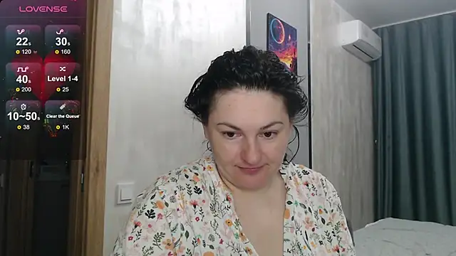Snapshot of Stacy_Davice chatting on 09.29.25 Stacy Davice online show from 09.29.25
