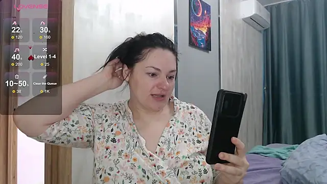 Snapshot of Stacy_Davice chatting on 10.01.25 Stacy Davice online show from 10.01.25