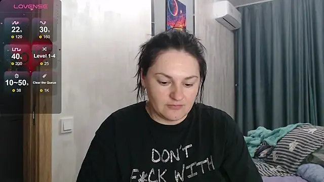 Snapshot of Stacy_Davice chatting on 10.02.25 Stacy Davice online show from 10.02.25