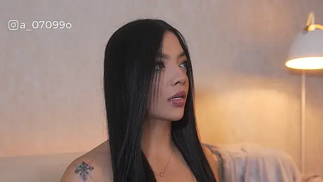 sarah hiill online show from 02.03.26