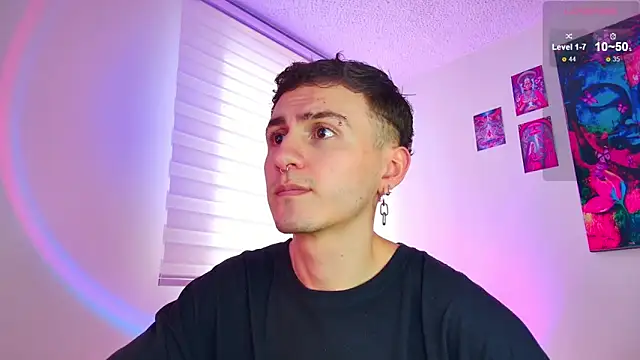 Snapshot of dimitri-bilak chatting on 02.01.26 dimitri-bilak online show from 02.01.26