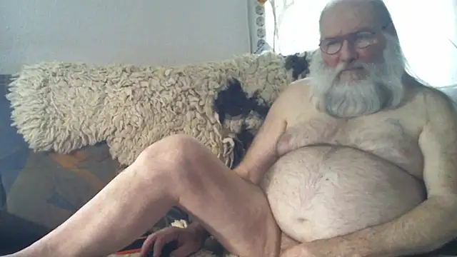 SexySantaC online show from 10.28.25