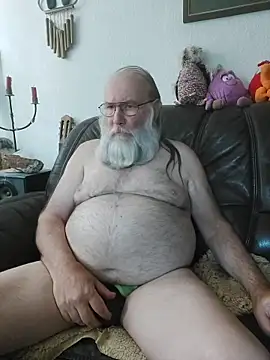 Snapshot of SexySantaC chatting on 05.25.26 SexySantaC online show from 05.25.26