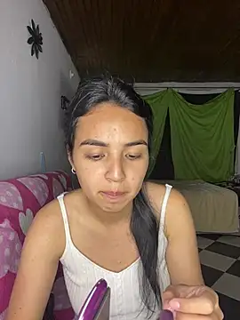 Miss Nicole online show from 12.14.24