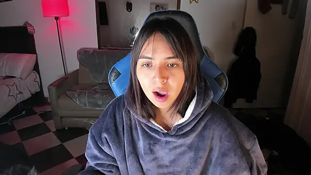 Miss Nicole online show from 03.09.25