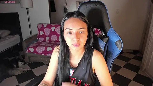 Miss Nicole online show from 03.20.25