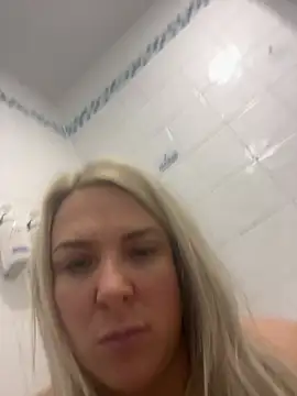 Bustyblondebabe32 online show from 03.20.26