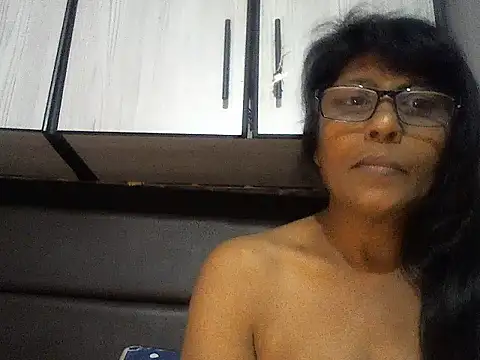 MsAttitude online show from 11.20.25