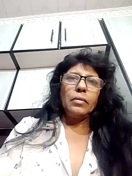 Snapshot of MsAttitude chatting on 06.28.26 MsAttitude online show from 06.28.26