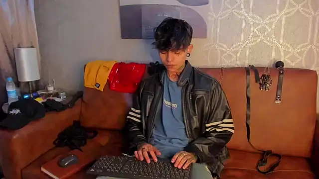 AcidMilo online show from 12.07.24