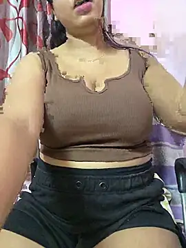 Snapshot of Nia__09 chatting on 07.28.26 Nia 09 online show from 07.28.26