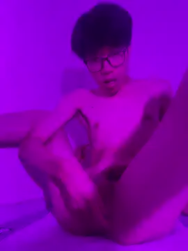 Foxxie126 online show from 04.28.26