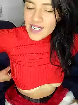 Snapshot of zhayra_rose chatting on 12.24.24 zhayra rose online show from 12.24.24