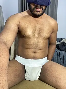 Snapshot of Lahirumadu2 chatting on 10.05.25 Lahirumadu2 online show from 10.05.25