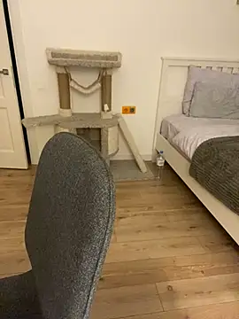 Snapshot of malyshhka chatting on 12.08.24 malyshhka online show from 12.08.24