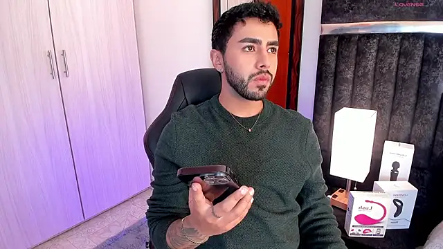 ItsMeEros online show from 02.07.25