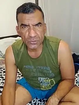 Daddy1972 online show from 02.14.25