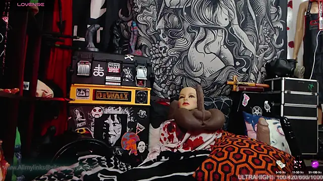 Silentmary online show from 12.21.24