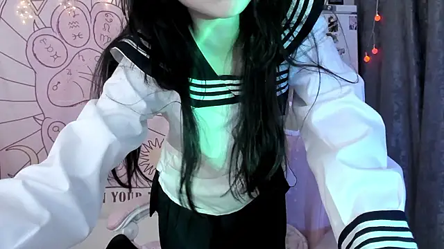 Holy420lolii online show from 01.31.26