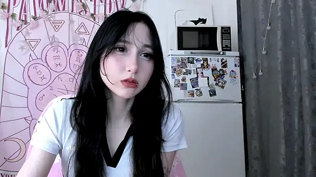 Snapshot of Holy420lolii chatting on 03.21.26 Holy420lolii online show from 03.21.26
