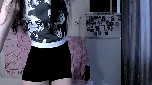 Snapshot of Holy420lolii chatting on 03.28.26 Holy420lolii online show from 03.28.26