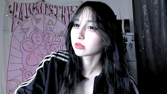 Snapshot of Holy420lolii chatting on 05.02.26 Holy420lolii online show from 05.02.26