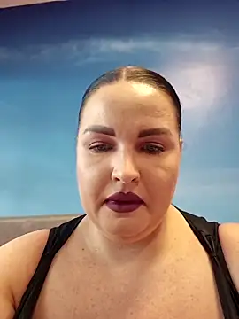 Snapshot of GeorgiaLerox chatting on 04.25.26 GeorgiaLerox online show from 04.25.26