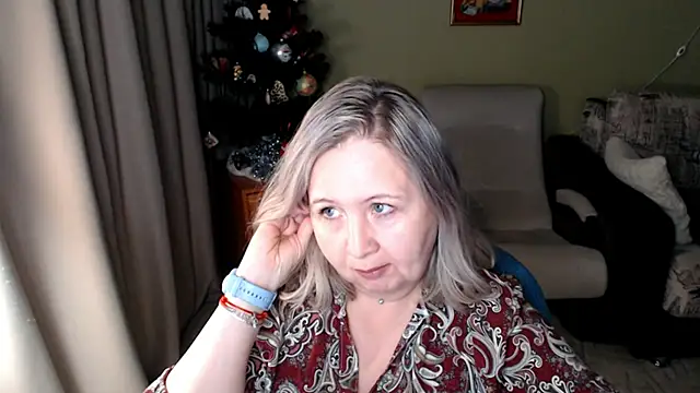 Snapshot of JanaMayer chatting on 01.15.25 JanaMayer online show from 01.15.25