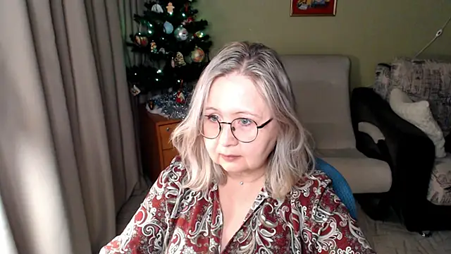 Snapshot of JanaMayer chatting on 01.15.25 JanaMayer online show from 01.15.25