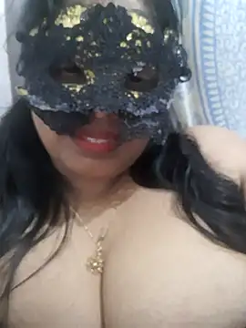 Snapshot of chubby_wife chatting on 07.26.26 chubby wife online show from 07.26.26