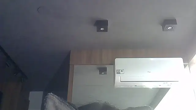 Skinny-Kitten online show from 11.28.25