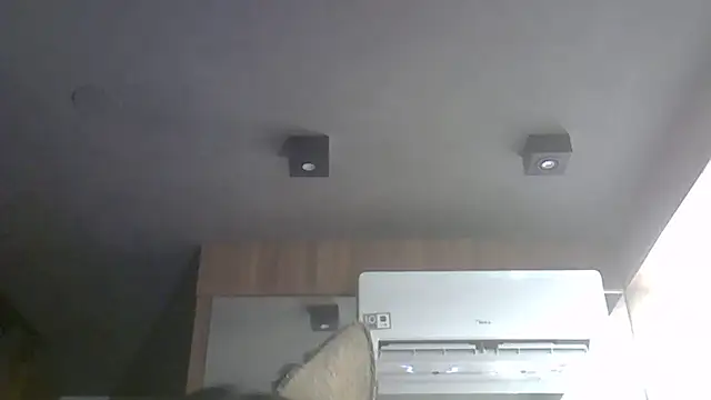 Skinny-Kitten online show from 12.02.25