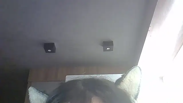 Skinny-Kitten online show from 04.12.26