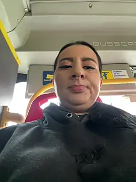 Abril Luv online show from 02.19.26