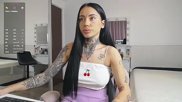 kendraaaa18 online show from 12.14.24