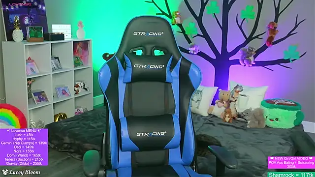 TheLaceyBloom online show from 03.30.26